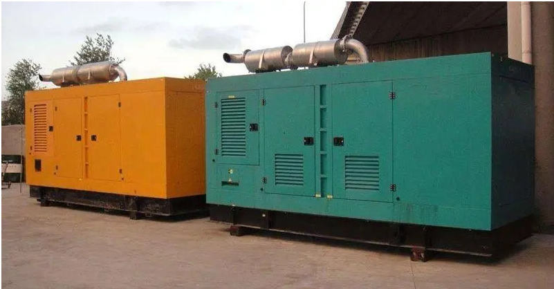 定边如何根据实际负载情况选择合适功率的发电机组？