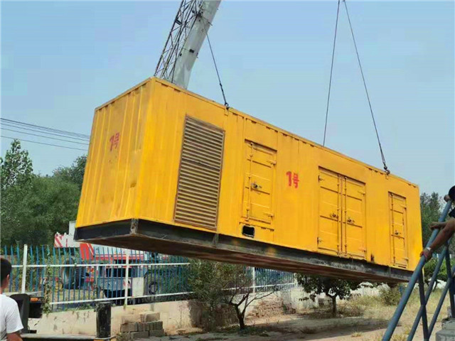 定边300KW柴油发电机组油耗是多少？