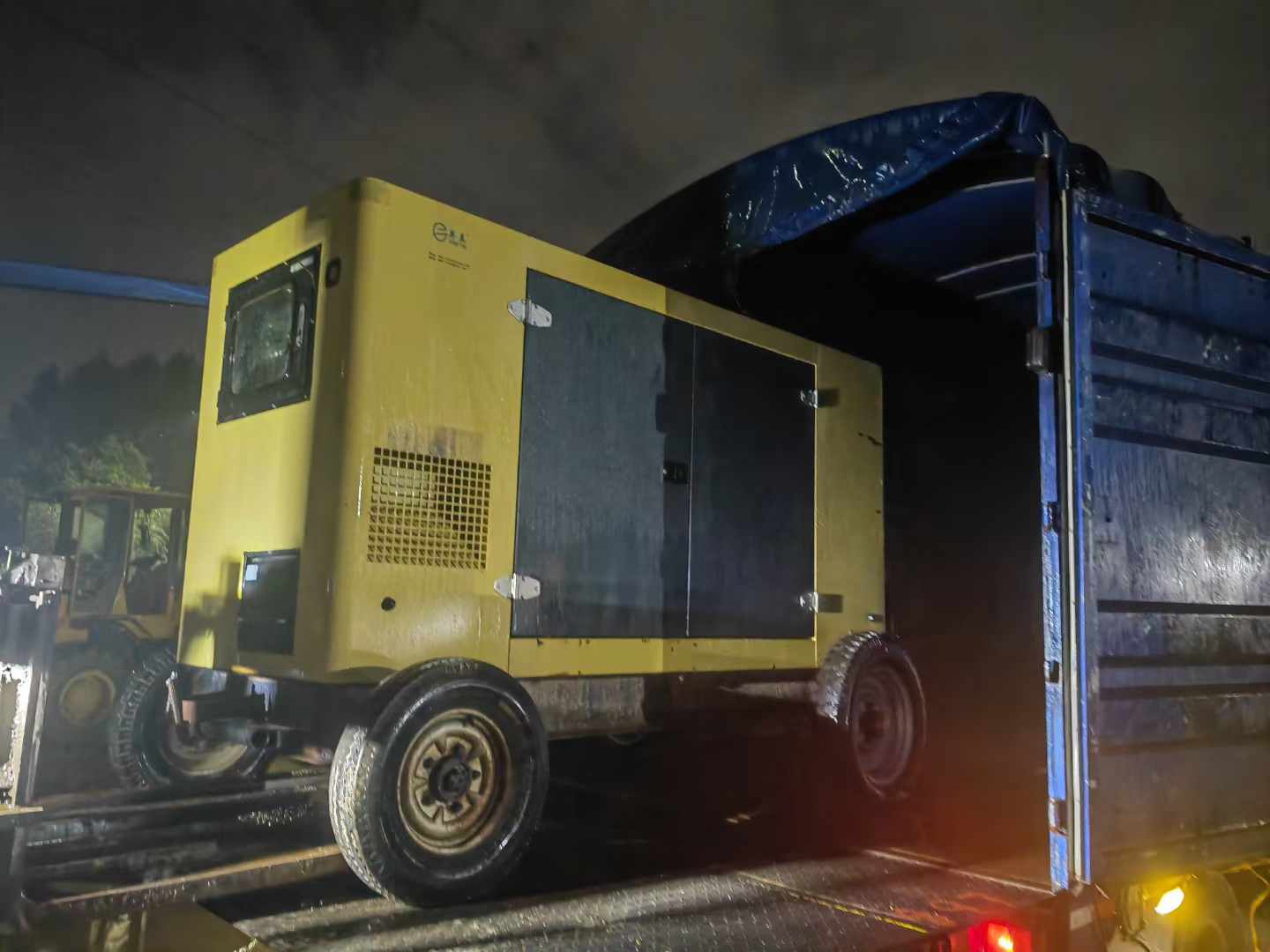 定边如何根据负载特性选择合适的柴油发电机？