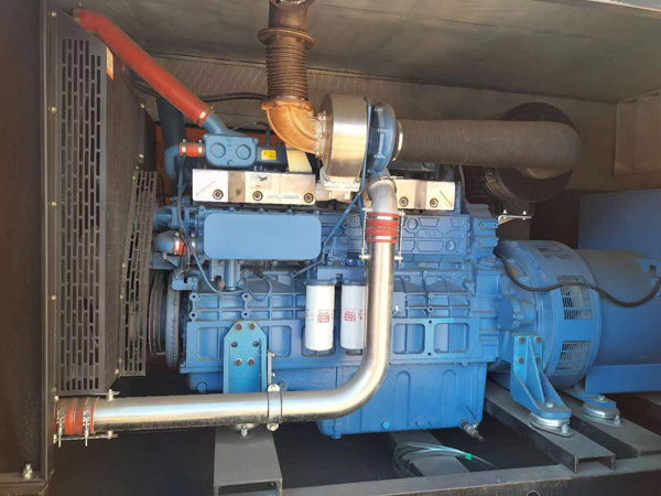 定边柴油发电机组一般有几种电压输出？