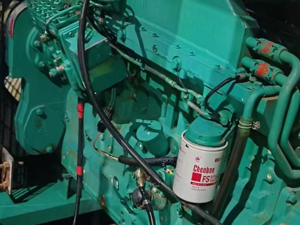 定边如何确定新的发电机组控制系统是否与原系统兼容？